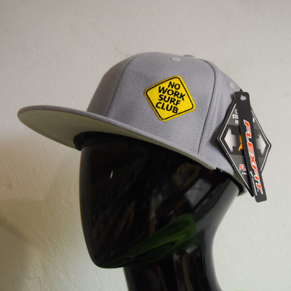 No Work Flexifit cap light grey helehall