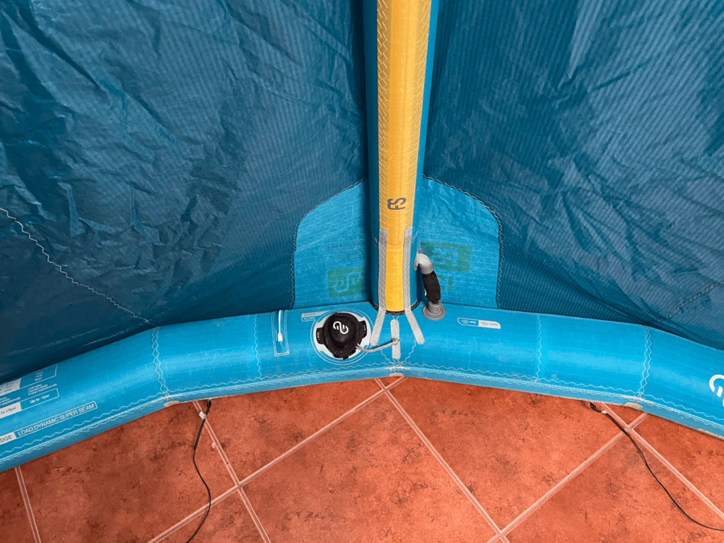 2020 Eleveight FS 12m kite kasutatud lohesurfi lohe ventiil